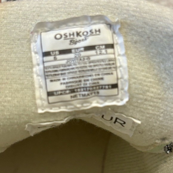 OshKosh Boots Size 5 - Picture 10 of 10